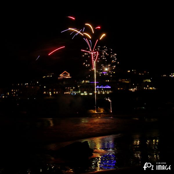 Looe NYE Fireworks © Ian Foster / fozimage 31st December 2015 - Looe NYE Fireworks © Ian Foster / fozimage