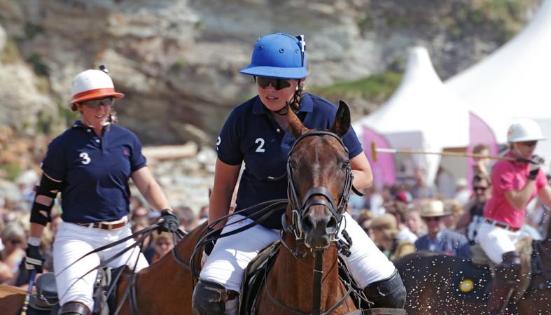 Polo on the Beach - © Ian Foster / fozimage 5th July 2014 - Polo on the Beach - © Ian Foster / fozimage